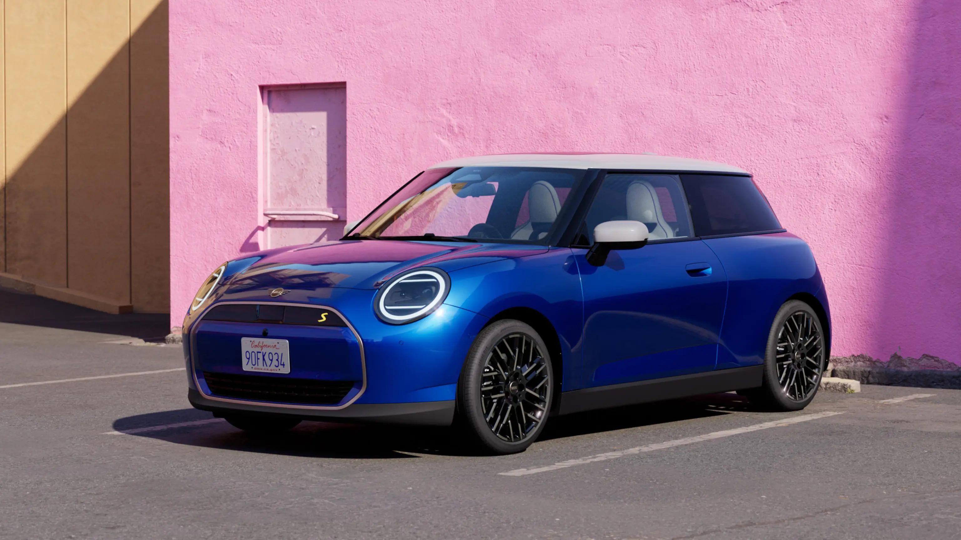 MINI Cooper Electric - model shelf