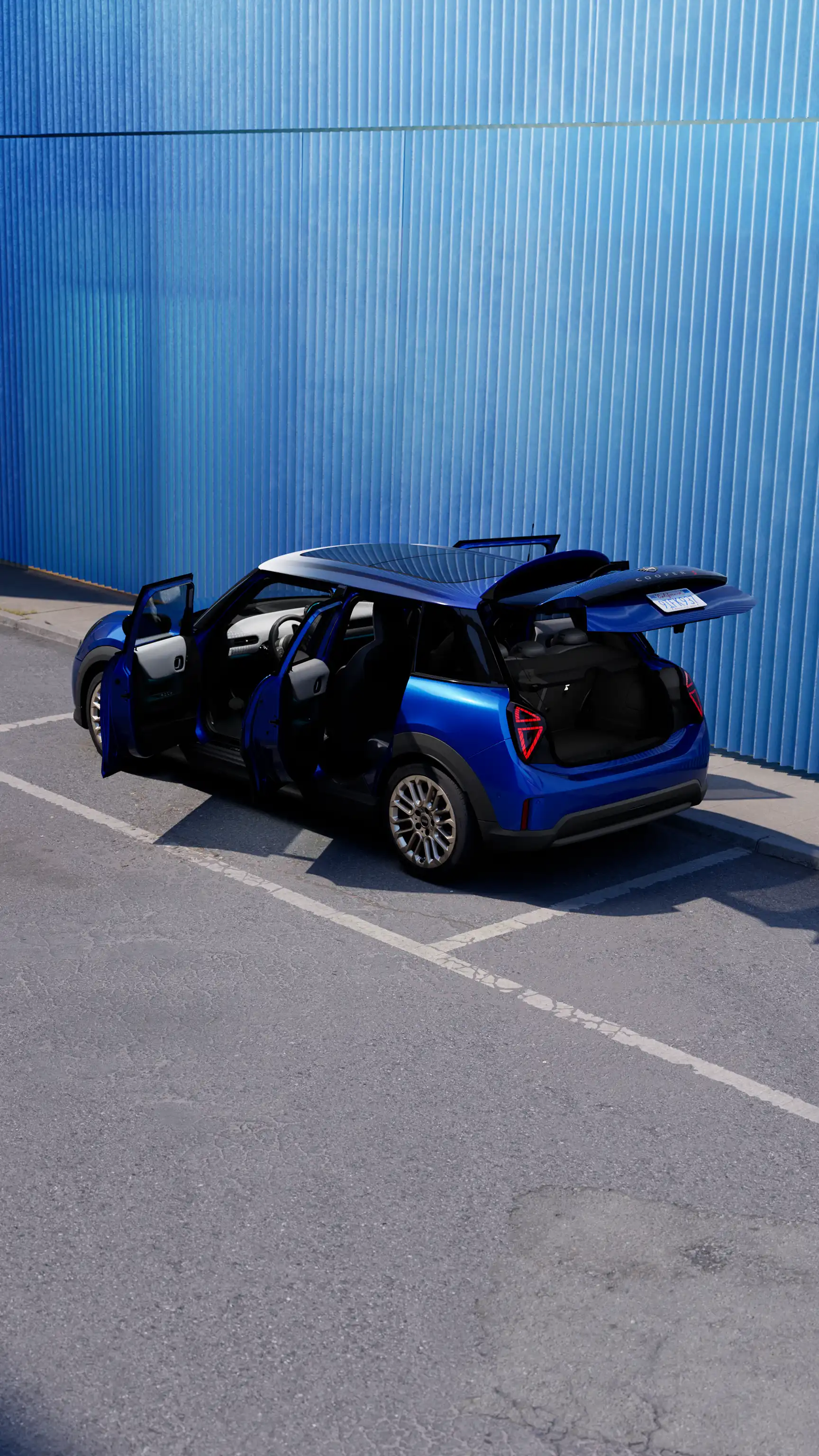 MINI Cooper 5-Deurs - open deuren