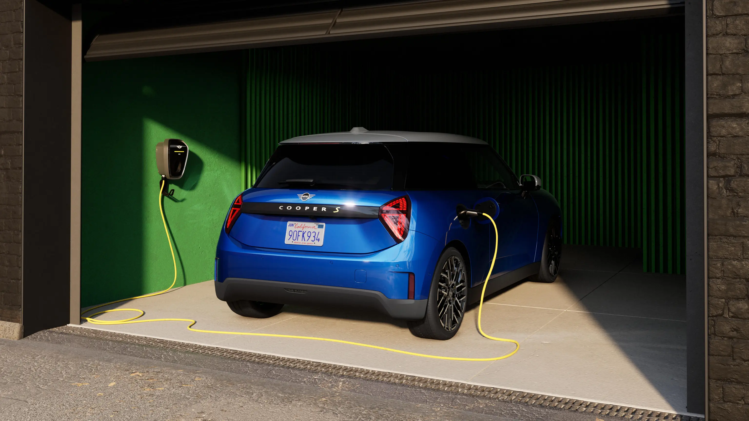 MINI Cooper Electric - garage