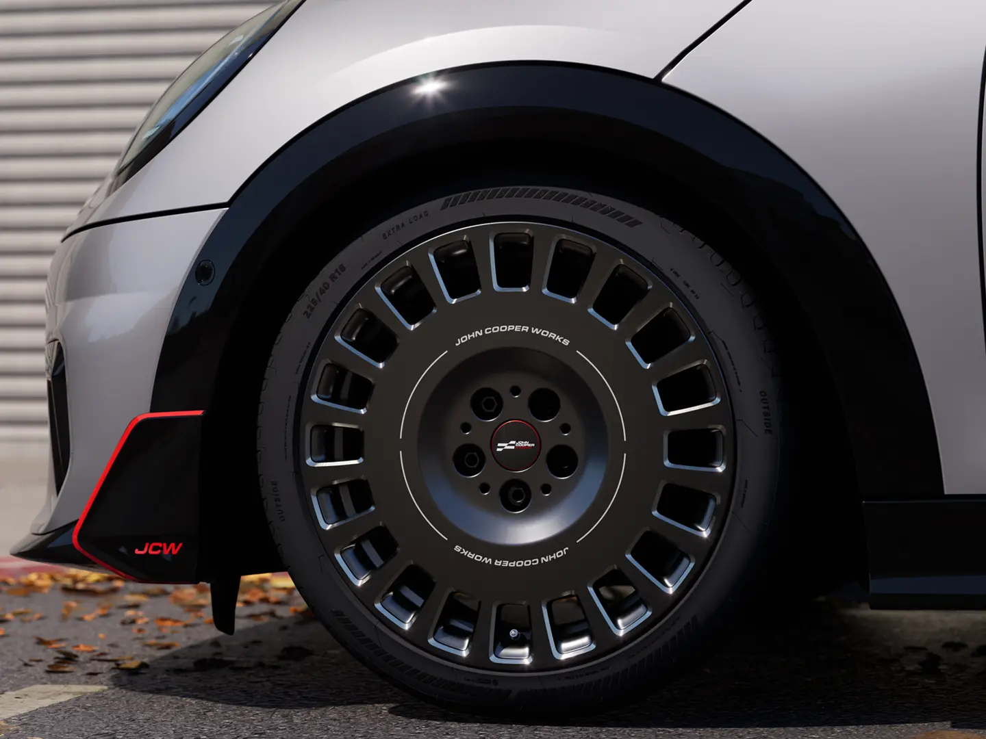 MINI John Cooper Works lichtmetalen wiel — met goedgekeurde band met stermarkering. 