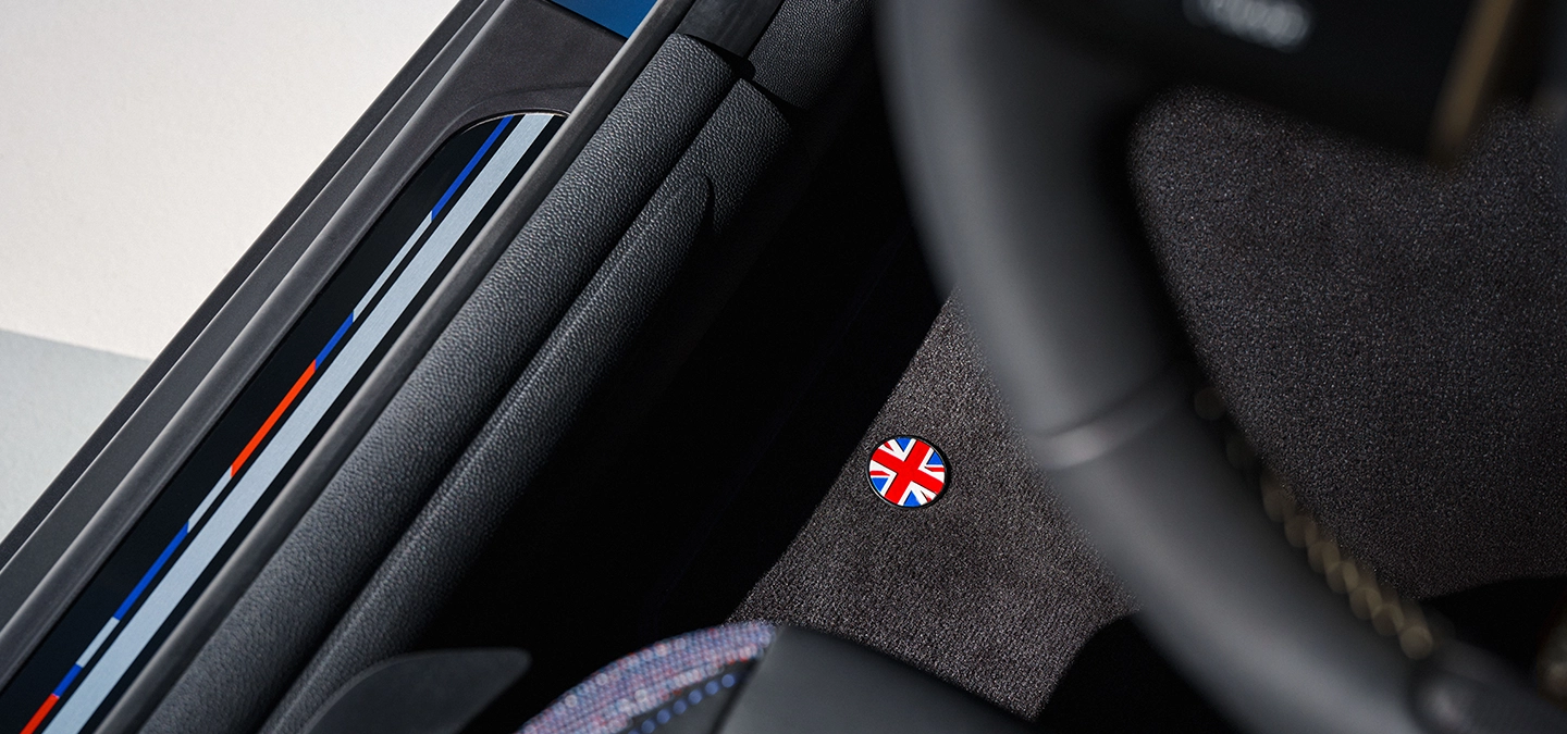 Aanzicht van de deuropening van de MINI Cooper Oxford Edition.