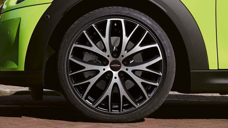 MINI accessoires – originele MINI zomerwielset – 18" JCW Cross Spoke 506