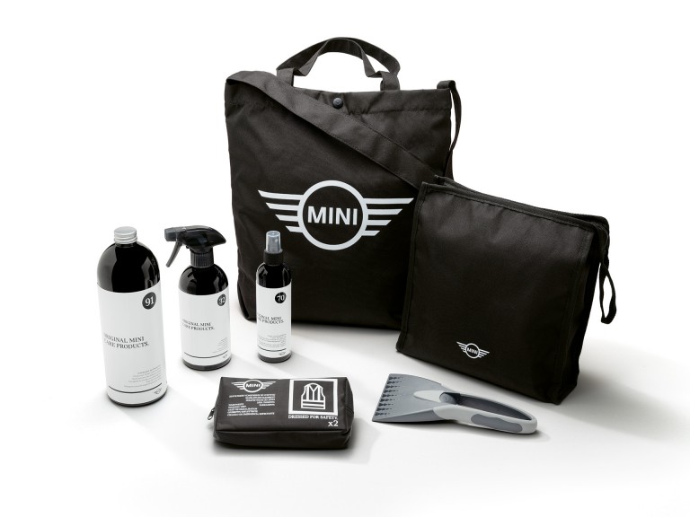MINI accessoires – MINI zomeronderhoudsroutine foto @skelly_carphotography