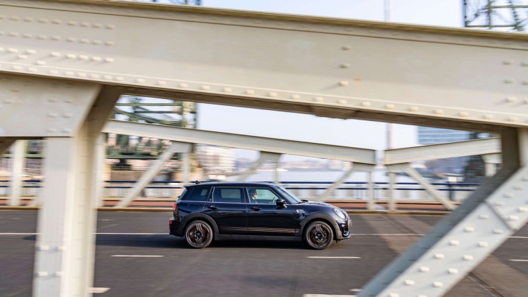 MINI Clubman Final Edition - teaser - extra uitrustingen