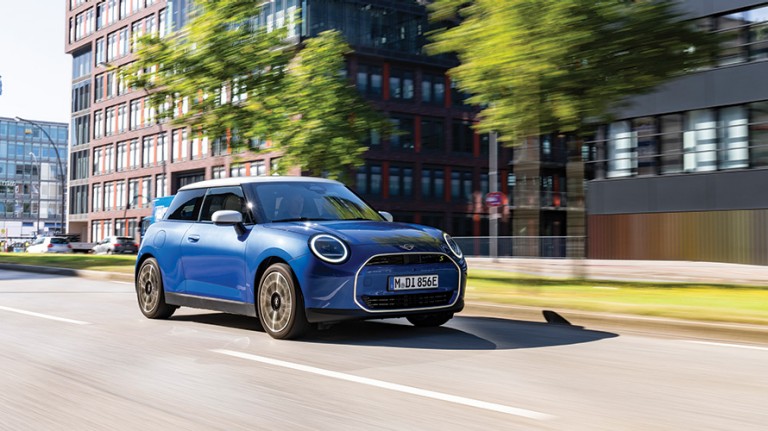 MINI Electric Resolute Edition