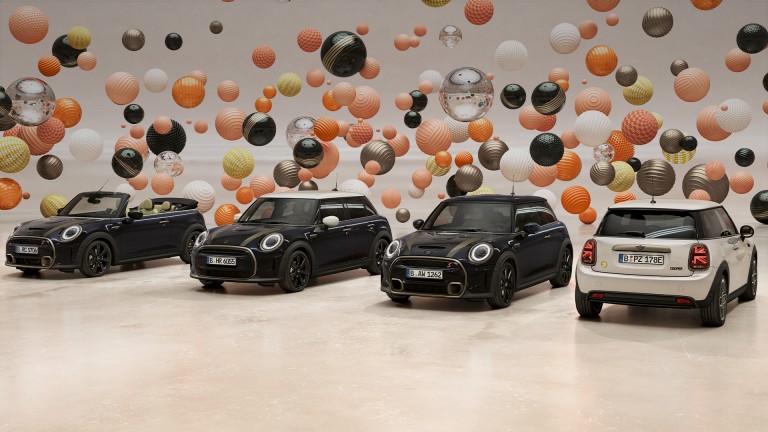 MINI 3-deurs, 5-deurs hatchback Resolute Edition  – MINI volledig elektrische Resolute Edition – MINI Cabrio Resolute Edition