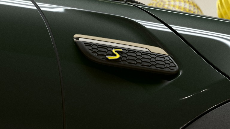 MINI Electric Resolute Edition – Side Scuttles
