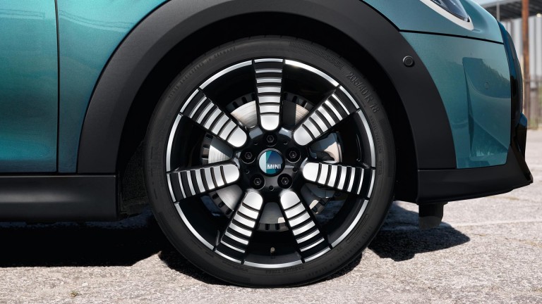 MINI Cabrio Seaside Edition – 18" Pulse Spoke 2-tone – velgen