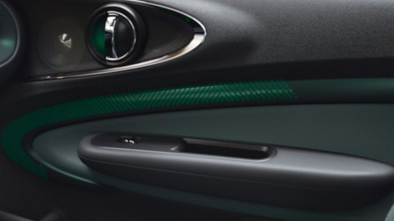 MINI Clubman Untold Edition  – MINI JCW Clubman Untold Edition – Dashboardfolie