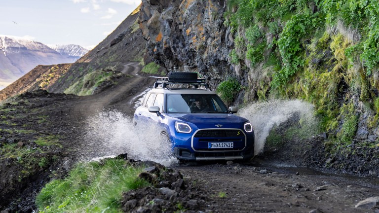 Elektrische roadtrip naar IJsland met de MINI Countryman SE ALL4