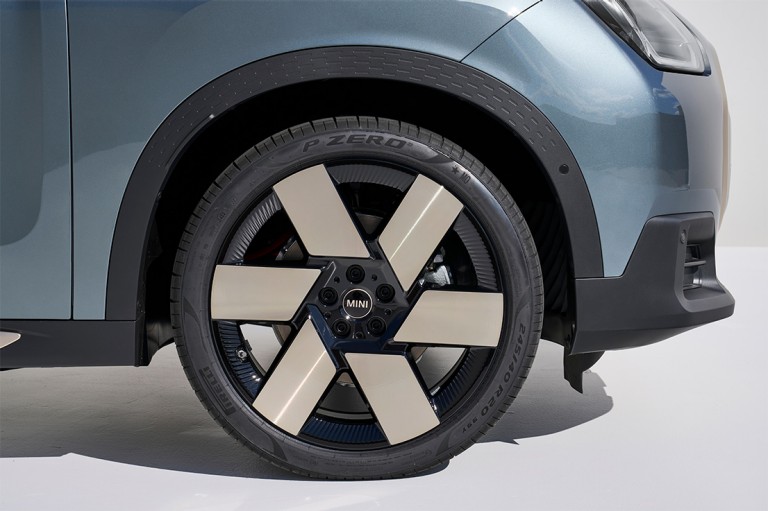 MINI Elektromobiliteit - design - wielen-02