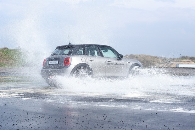 MINI Driving Experience 01