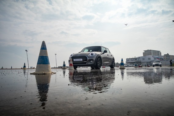 MINI Driving Experience.