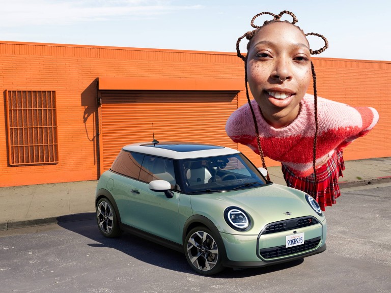 MINI Cooper 3-Deurs - digitale beleving - parking assistant