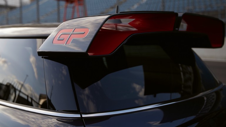 MINI John Cooper Works GP – dakspoiler – grijs en rood