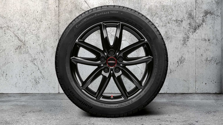 18" JCW Grip Spoke wielen – jet black – 815