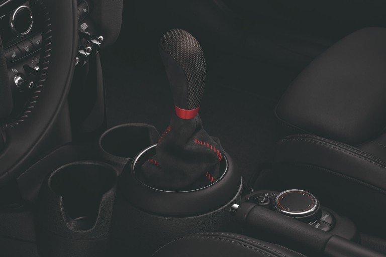 MINI John Cooper Works – schakelknop – carbon alcantara 